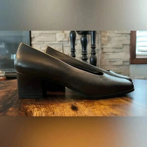 Aerosoles | women’s Pump Plaza pump/heel shoe. Size: 9B.